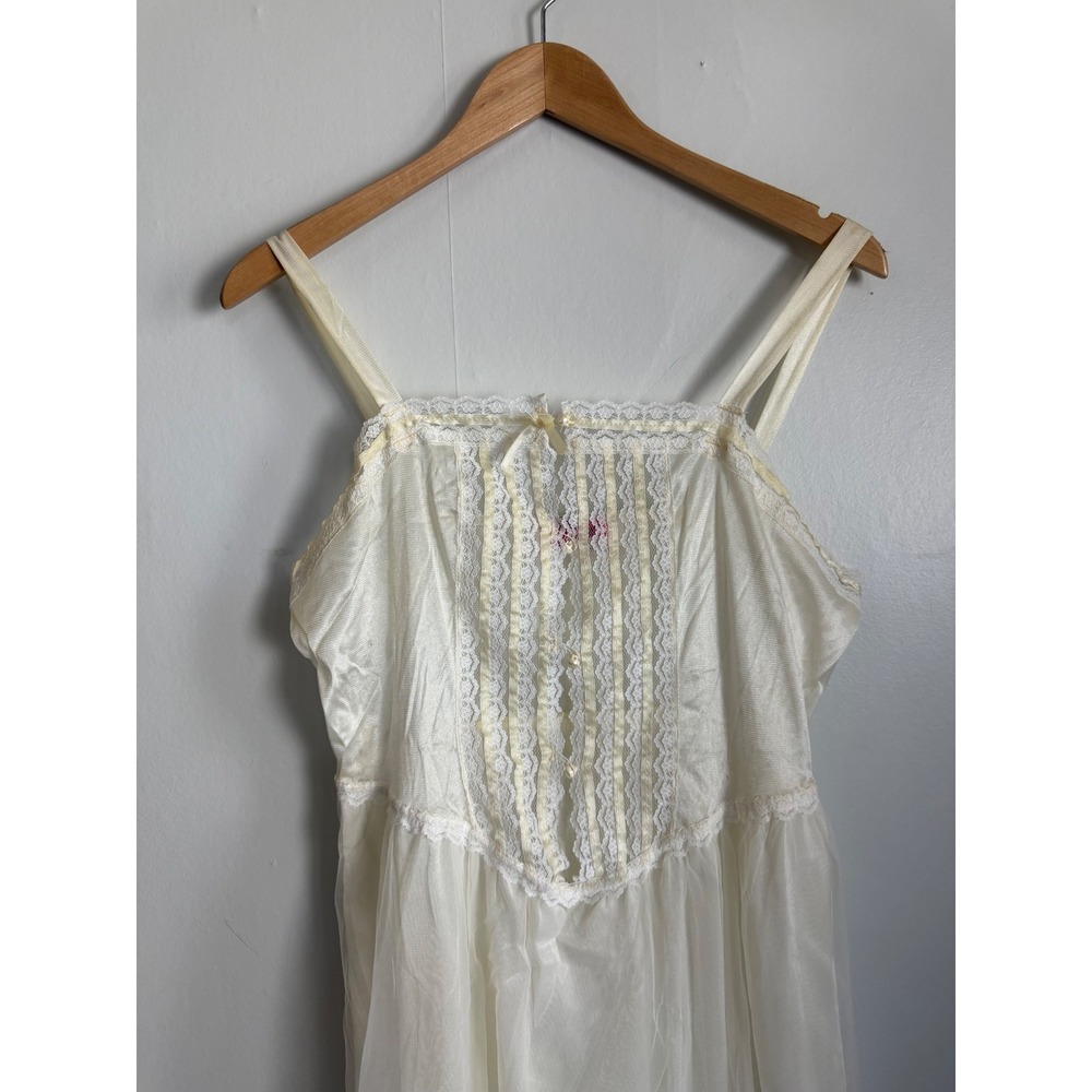 Vintage Cream Lace Trim Nightgown Sheer Maxi slip Pearl Detail romantic Wedding - Picture 4 of 16